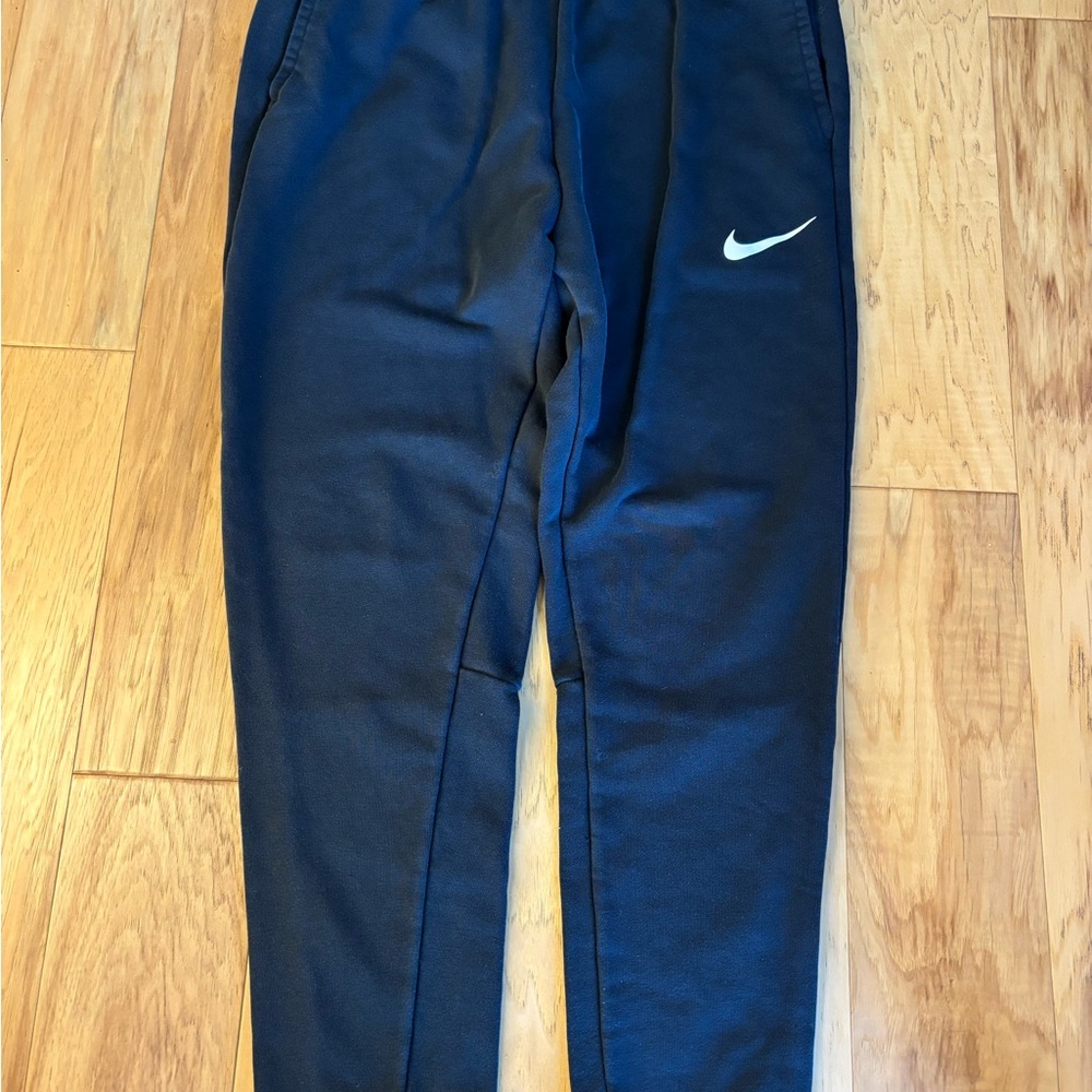 Nike Men’s Black Sweatpants
